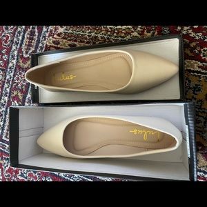 Lulus Holly Flats in Bone - New